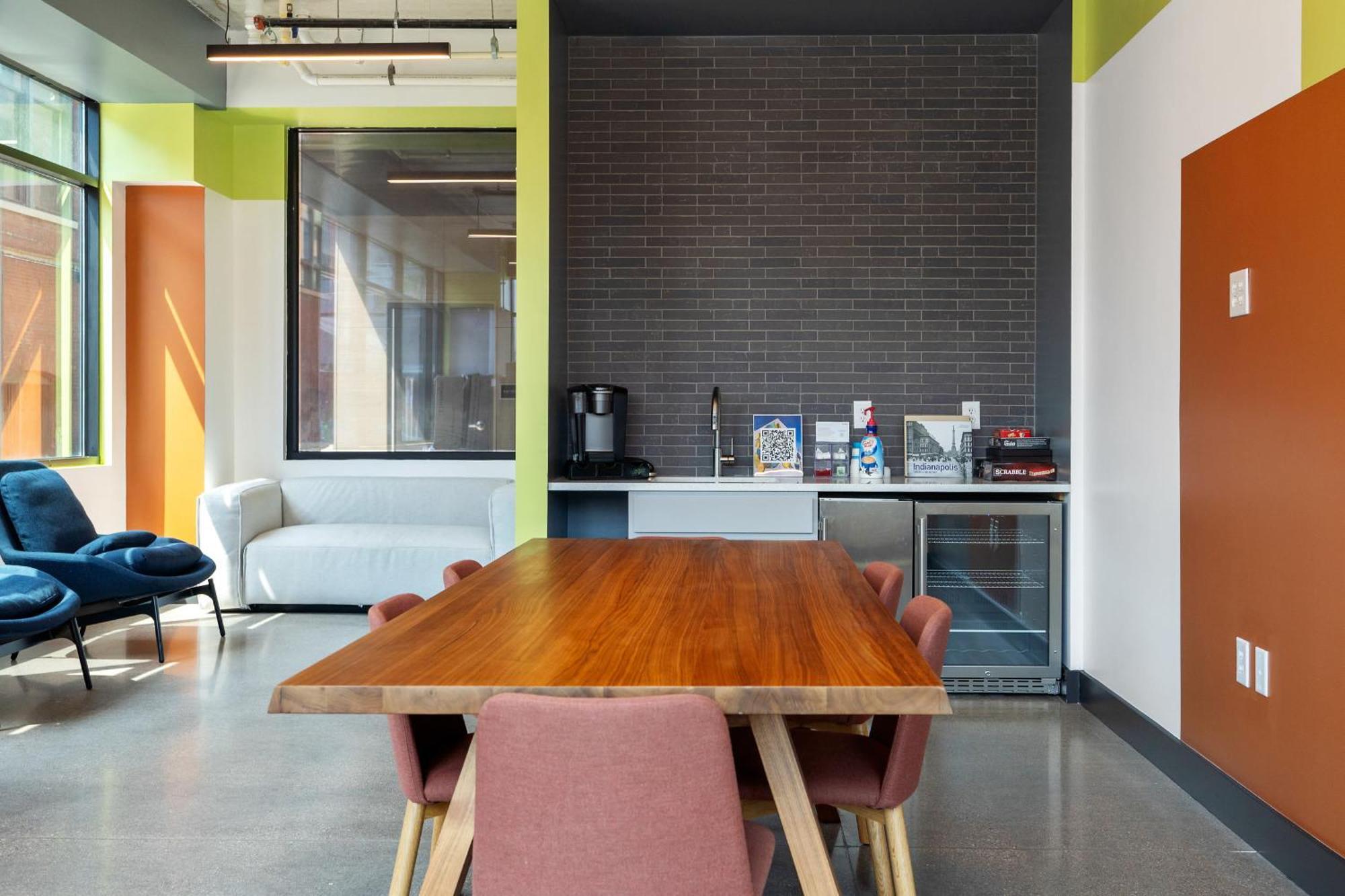 Cozysuites On Mass With Garage Parking #4 Indianapolis Buitenkant foto